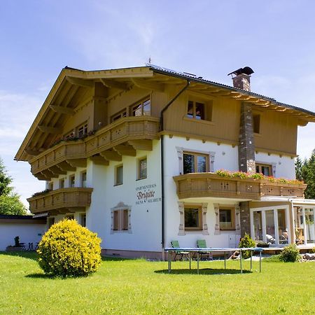 Apartmenthaus Brigitte 로이타쉬 외부 사진