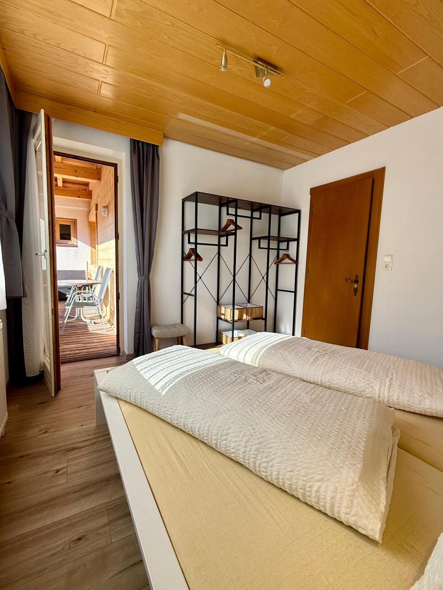 Apartmenthaus Brigitte 로이타쉬 외부 사진