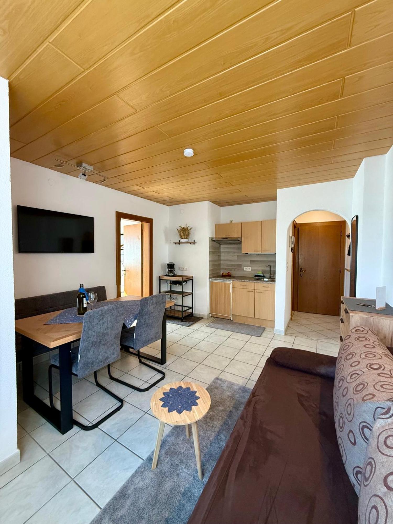 Apartmenthaus Brigitte 로이타쉬 외부 사진
