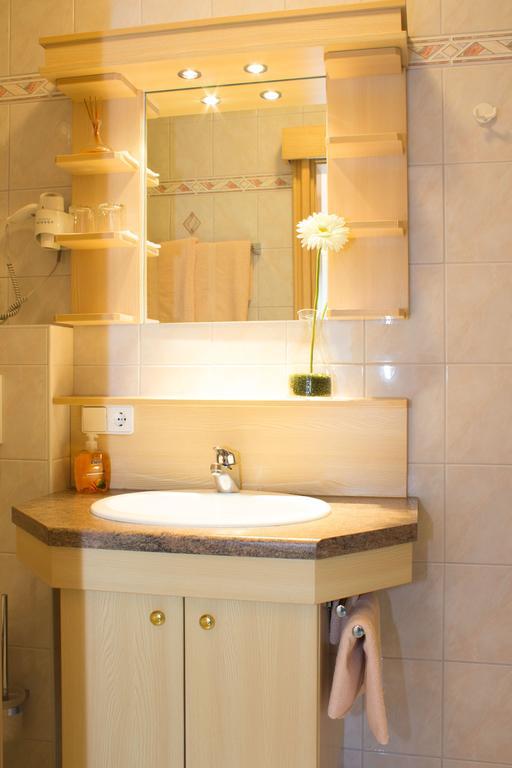 Apartmenthaus Brigitte 로이타쉬 객실 사진