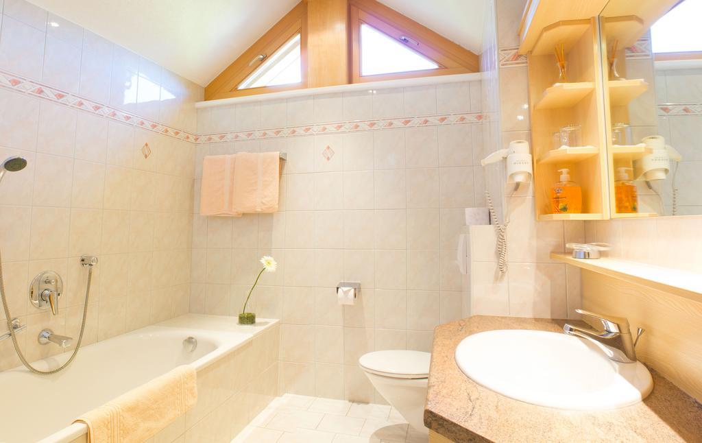 Apartmenthaus Brigitte 로이타쉬 객실 사진