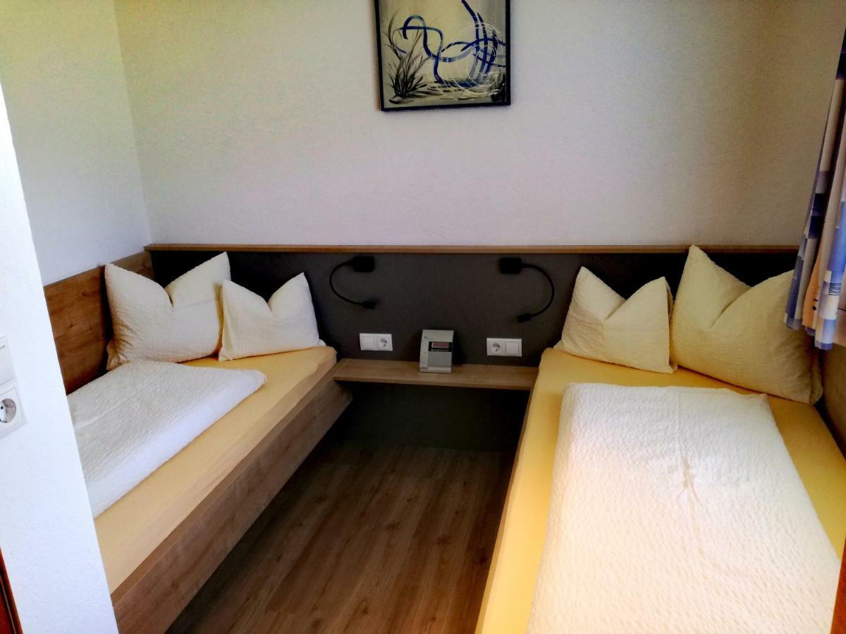 Apartmenthaus Brigitte 로이타쉬 외부 사진